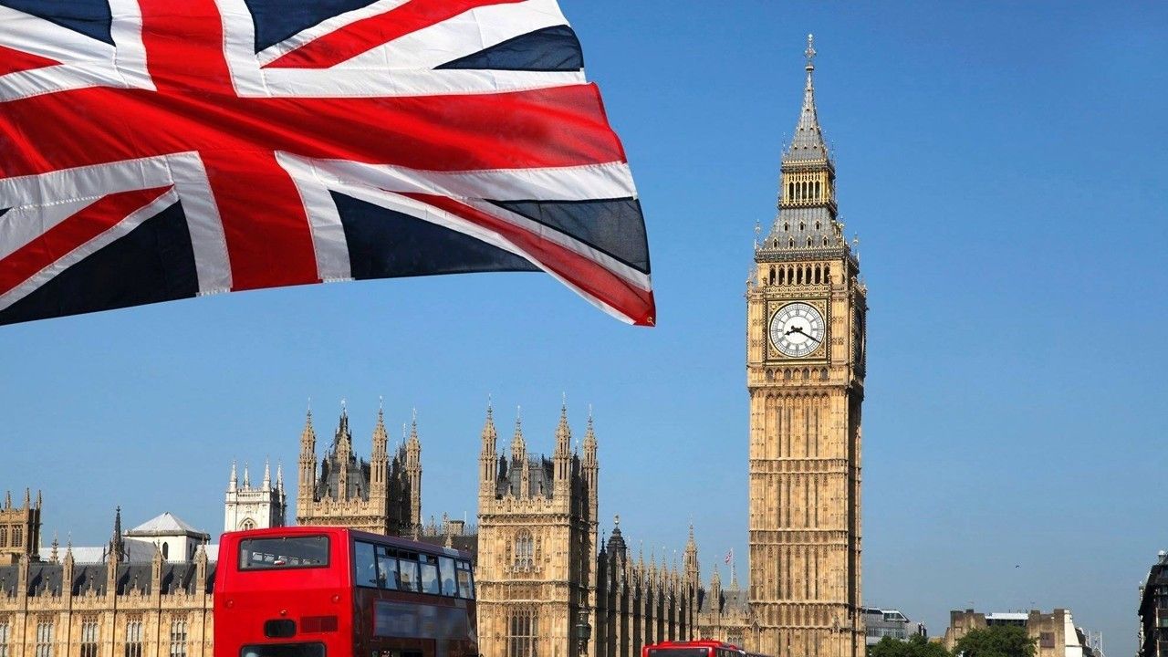 İngiltere Başbakan Yardımcısı Raab istifa etti