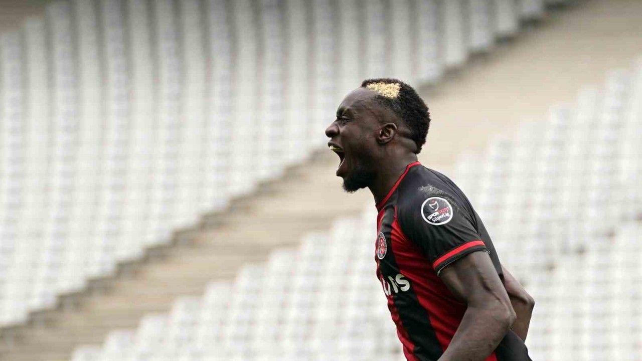 Mbaye Diagne’den hat-trick