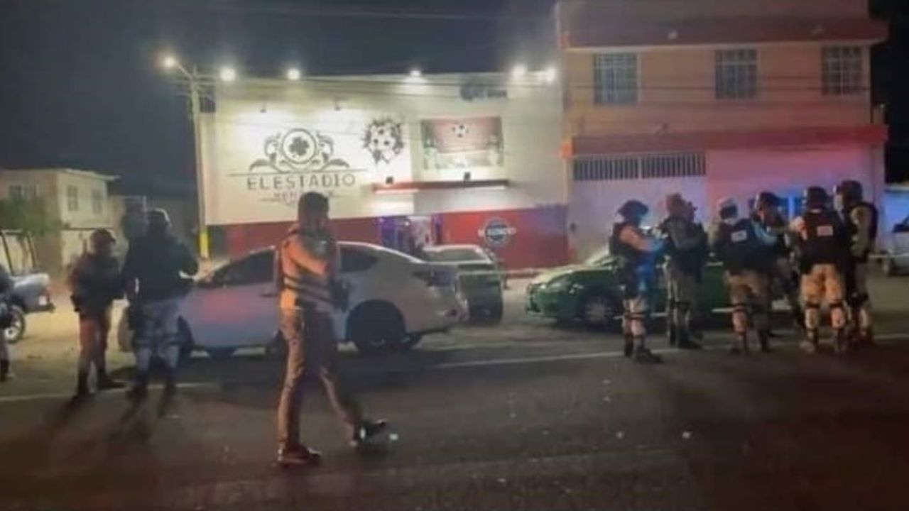 Meksika’da bara silahlı ve bombalı saldırı: 9 ölü, 10 yaralı