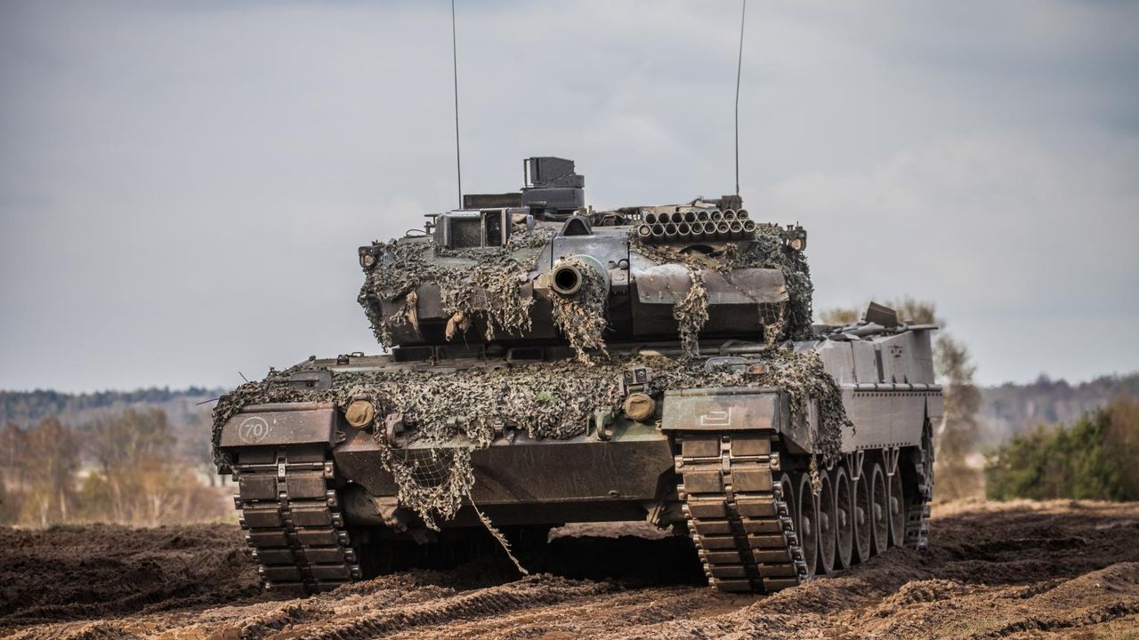 Almanya, İsviçre’den Leopard 2 almak istediğini doğruladı