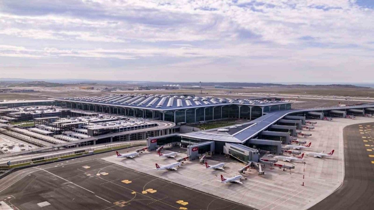 İstanbul Havalimanı Mart ayında günlük bin 263 uçuş ile Avrupa’da zirvede