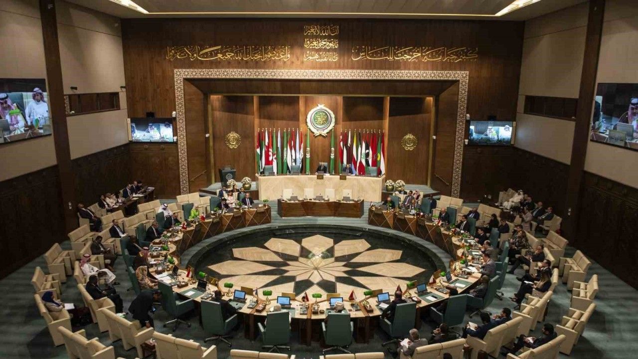 Suudi Arabistan Kralı Selman’dan Esad’a Arap Birliği Zirvesi daveti