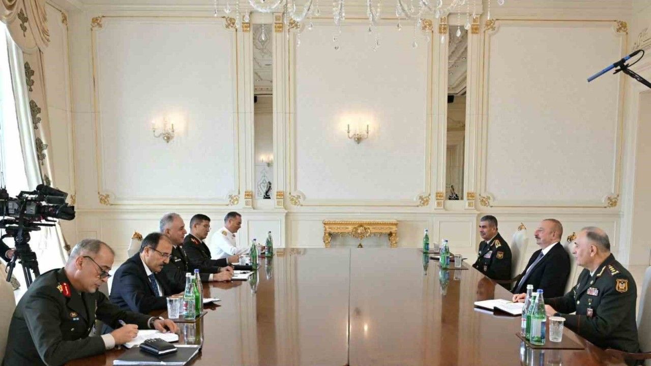 Azerbaycan Cumhurbaşkanı Aliyev, Genelkurmay Başkanı Gürak’ı kabul etti