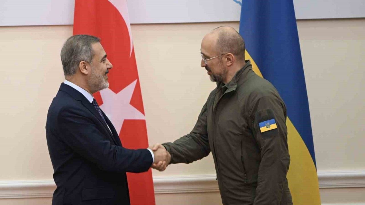 Bakan Fidan, Ukrayna Başbakanı Shimal ile görüştü