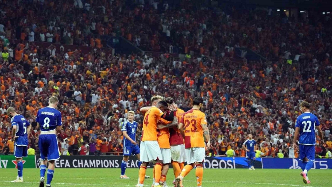 Galatasaray, 15 yıl sonra elemelerden gelip gruplara kalan ilk Türk takımı oldu