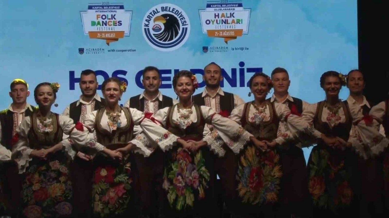Kartal’da 2. Uluslararası Halk Oyunları Festivali başladı