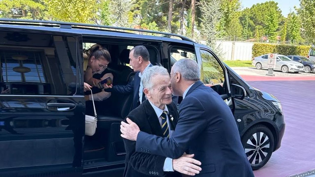 Cumhurbaşkanı Başdanışmanı Yalçın Topçu Tatar Milli Lideri Kırımoğlu’nu ağırladı