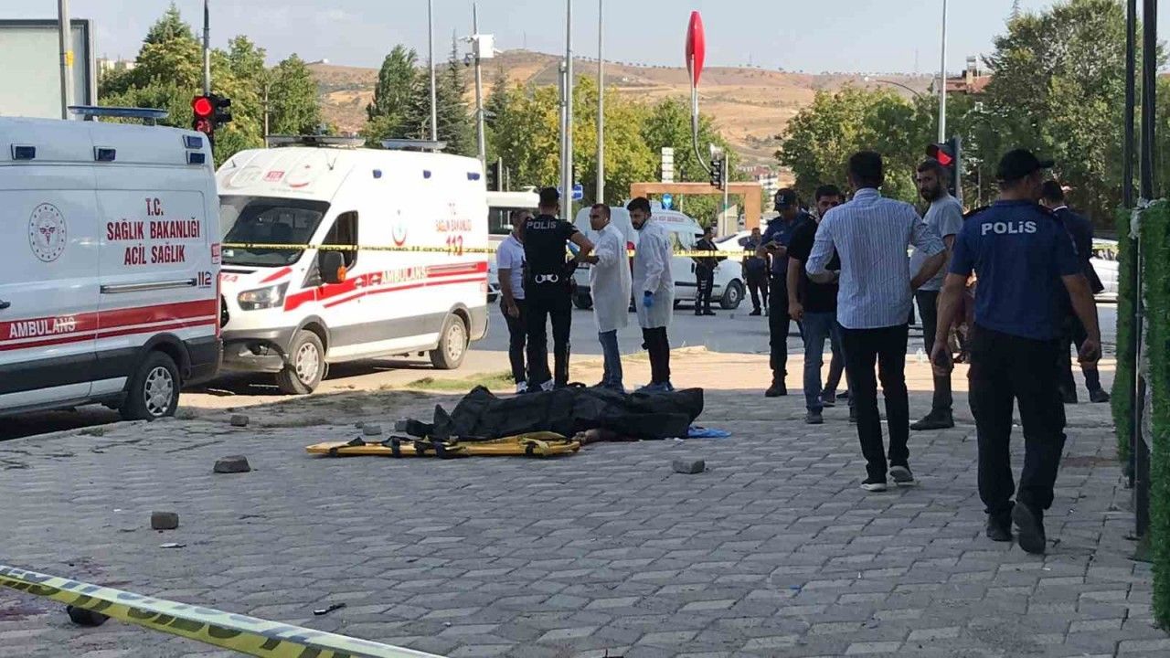 Elazığ’da silahlı çatışma: 2 ölü, 1 yaralı