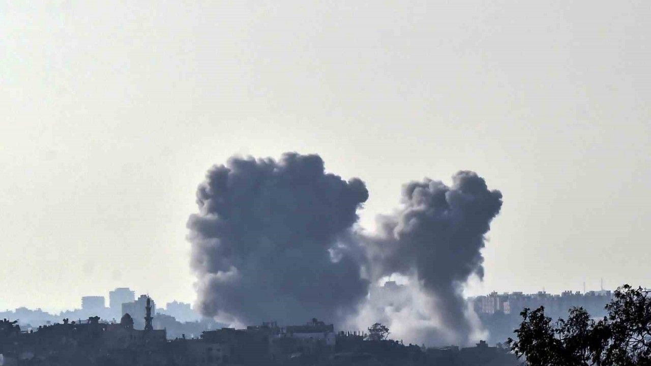İsrail’in Gazze’ye yoğun hava saldırıları devam ediyor