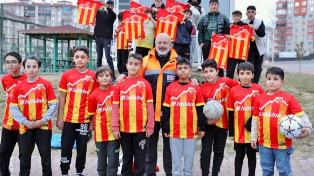 Başkan Çolakbayrakdar'dan Kayserispor'a tam destek