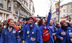 Fransa’da emeklilik reformuna karşı 6’ncı kez greve gidildi