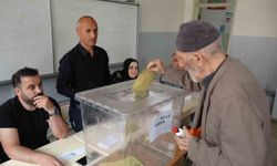 Bingöl’de Cumhurbaşkanlığı ikinci tur seçimi için oy kullanımı başladı