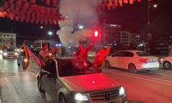 Sivas’ta Galatasaraylı taraftarlar şampiyonluğun keyfini çıkardı