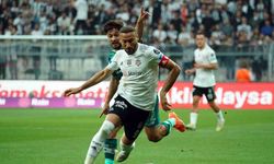 Spor Toto Süper Lig: Beşiktaş: 2 - Konyaspor: 1 (İlk yarı)