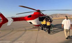 Ambulans helikopter pnömoni entübe olan 40 günlük bebek için havalandı