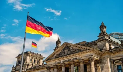 Almanya’da aşırı sağcı AfD ilk kez kaymakamlık seçiminden zaferle çıktı
