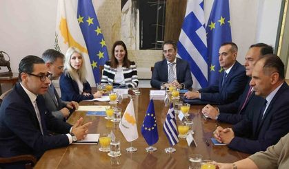 Yunanistan Dışişleri Bakanı Gerapetritis: “Türkiye ile müzakerelere hazırız”