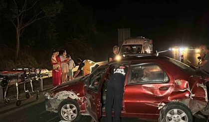 4 aracın karıştığı zincirleme kazada 6 kişi yaralandı