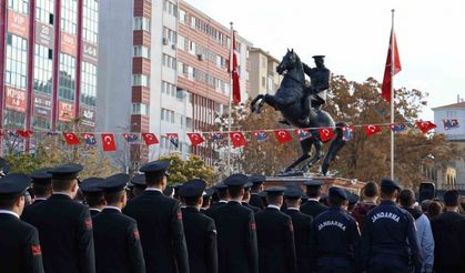 Kırşehir’de, Mustafa Kemal Atatürk’e saygı