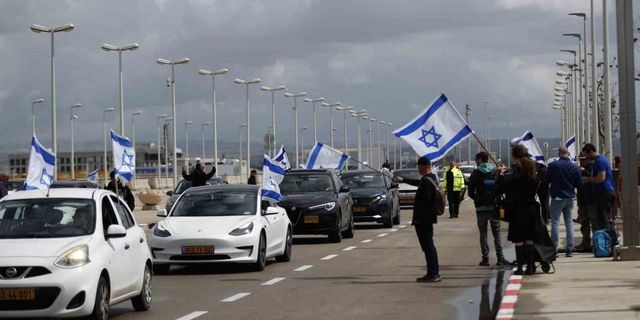 İsrail’de Ben Gurion Havalimanı’nda uçuşlar durduruldu