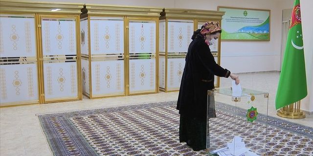 Türkmenistan’da halk milletvekilliği seçimleri için sandık başında