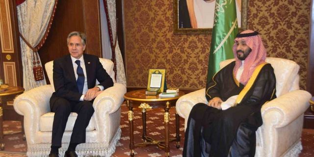 ABD Dışişleri Bakanı Blinken, Suudi Arabistan Veliaht Prensi Selman ile bir araya geldi