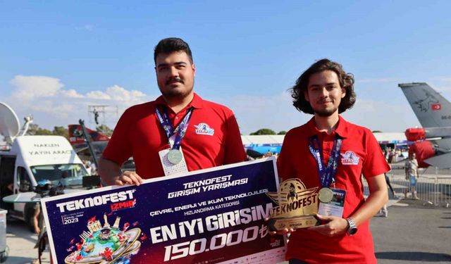 TEKNOFEST’te ödül alan gençlerin projesi ile elektrikli araçların şarj süresi yarım saate düşecek