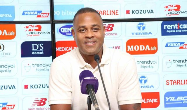 Patrick Kluivert: ”Kazandığımız için mutluyuz ama daha fazla gol atamadığımız için üzgünüz”