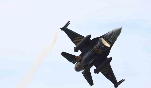 Samsun’da Solo Türk gösterileri nefes kesti
