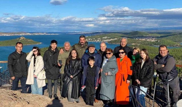 Kazak ve Türk gazeteciler arasındaki işbirliği köprüsü gelişiyor