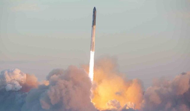 SpaceX’in Starship roketi kalkıştan 2,5 dakika sonra patladı