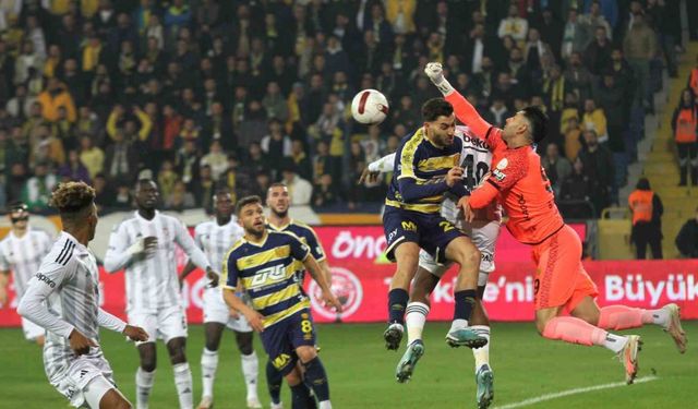 Trendyol Süper Lig: MKE Ankaragücü: 1 - Beşiktaş: 0 (Maç devam ediyor)
