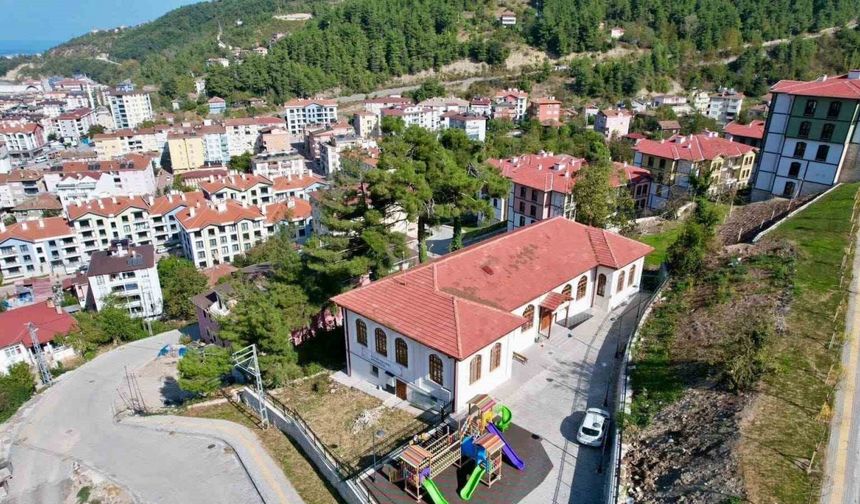 Selde yıkılan ve hayatını kaybeden çalışanın adının verildiği anaokulu, yeniden eğitime başladı