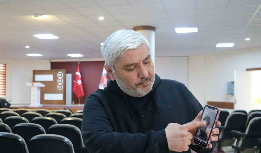 Doç. Dr. Sefer Darıcı: "Tik tok her anlamda denetlenmeli"